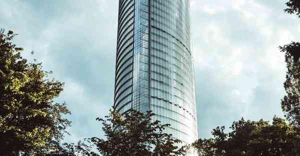 绿色展台设计多少钱_绿色展台设计