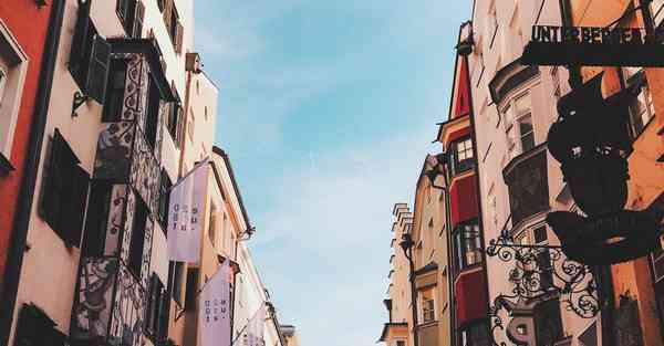 展馆展厅装修效果图_展馆展厅装修设计方案