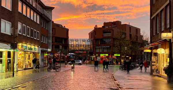 公司展厅展馆互动_公司展厅展示设计