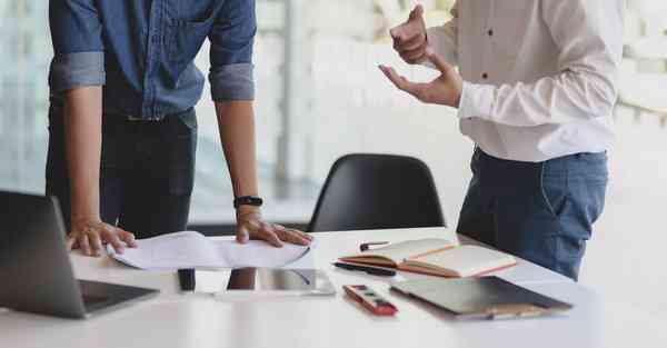 酒展厅互动_酒展厅设计平面图